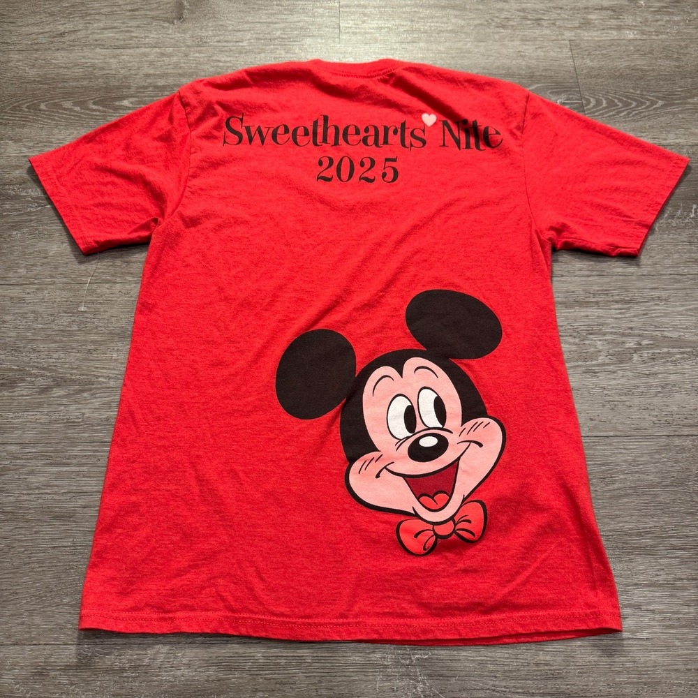 Disneyland Shirt Adult Small Sweethearts Nite‎ 2025 Graphic Tee Crew Neck Disney